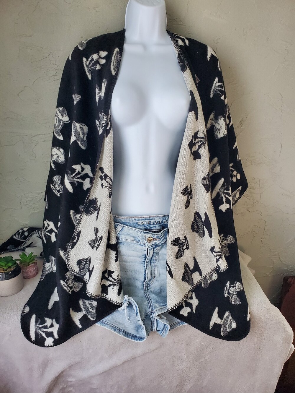 Adult Soft Mushroom Pullover Shawl Poncho